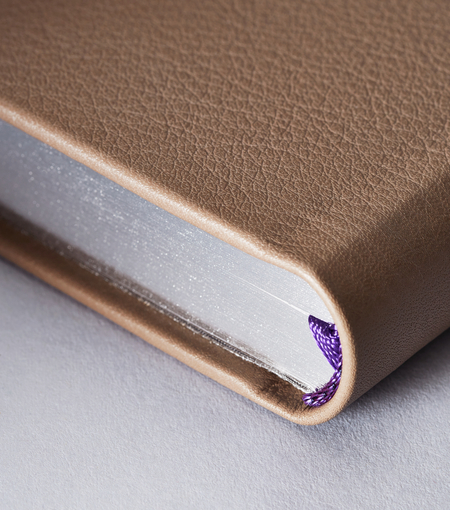 Hieronymus notebooks leather notebook h4 cow leather taupe a000664 detail1